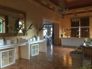 Würfel Regal 4 Fächer 0